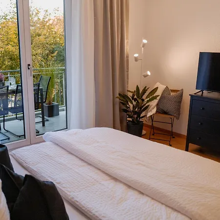 Apartment Zwei Mit 2 Balkonen Fuer 8 Personen Am Sieben-seen-center *